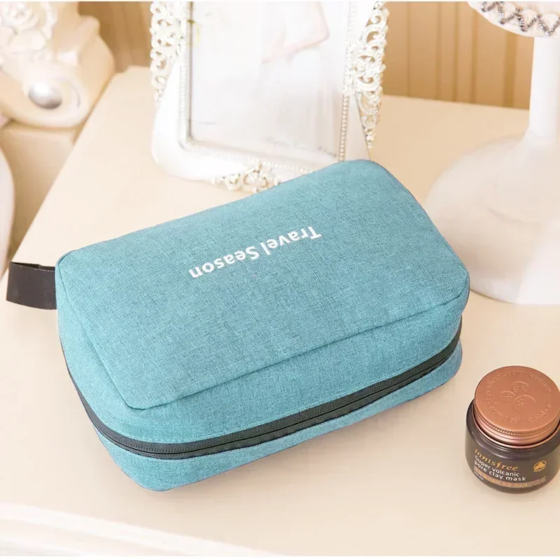 Men Women Toilet Make Up Cosme - Makeup Beauty Necessaire ulasan dan harga