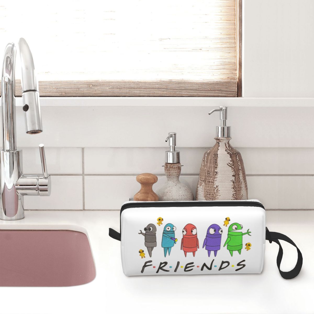 Travel R.E.P.O. Game Toiletry  - Beauty Makeup Game ulasan dan harga
